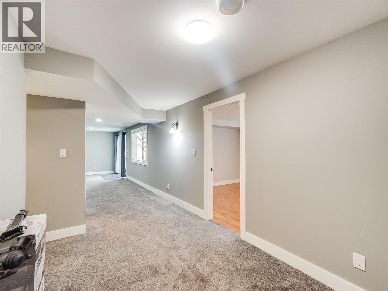 892 Waterloo Road, Castlegar