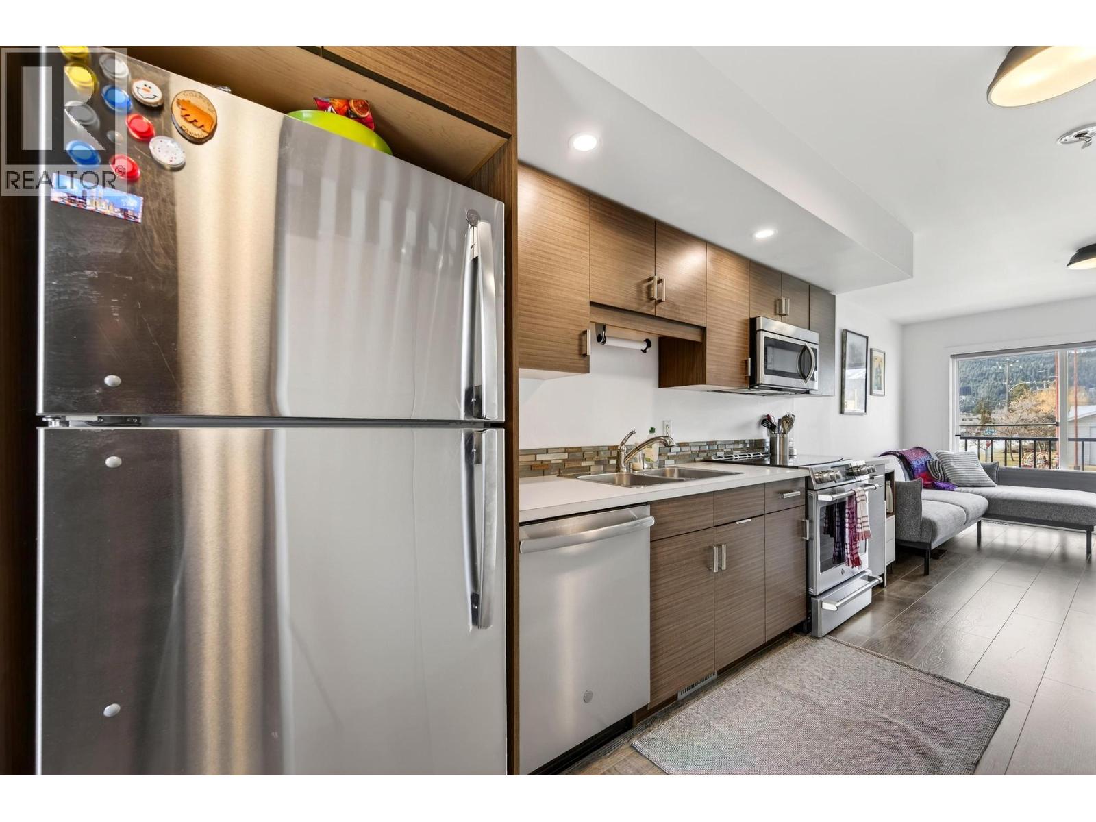 1110 11TH Avenue Unit# 9, Golden