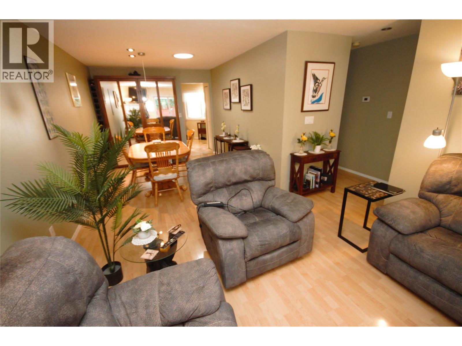 115 Redwing Place Unit# 1, Oliver