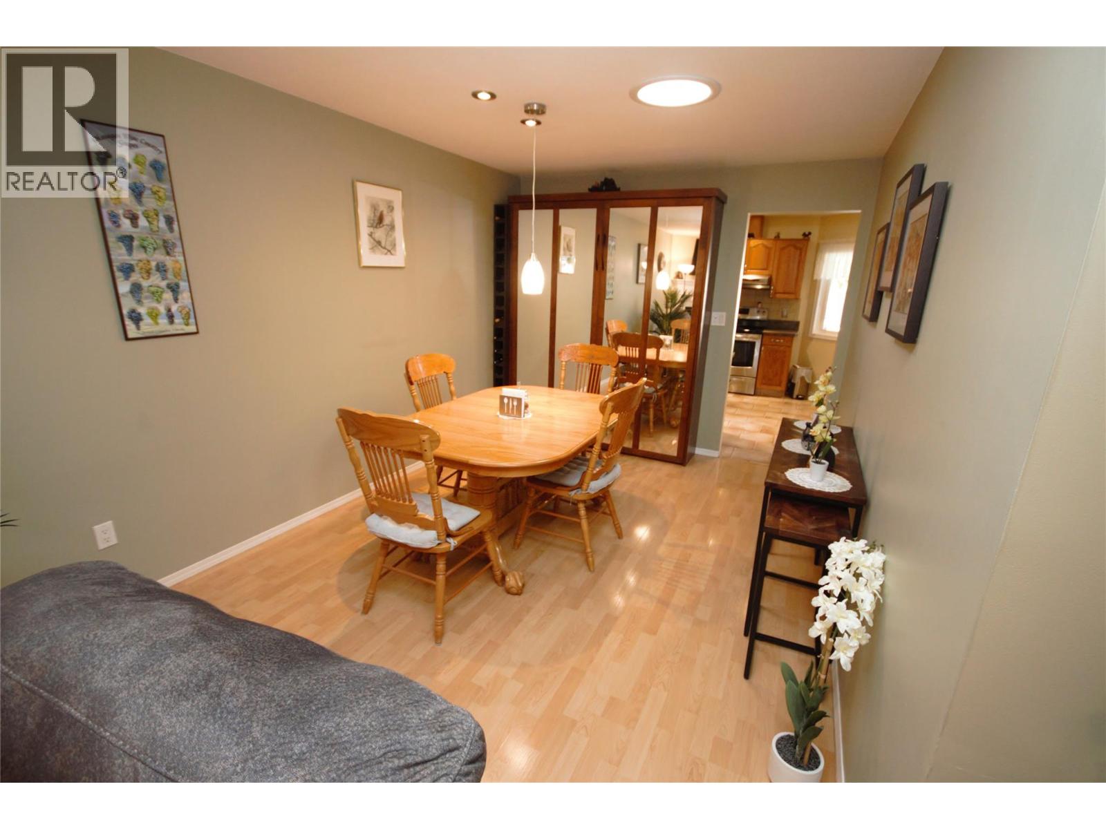 115 Redwing Place Unit# 1, Oliver