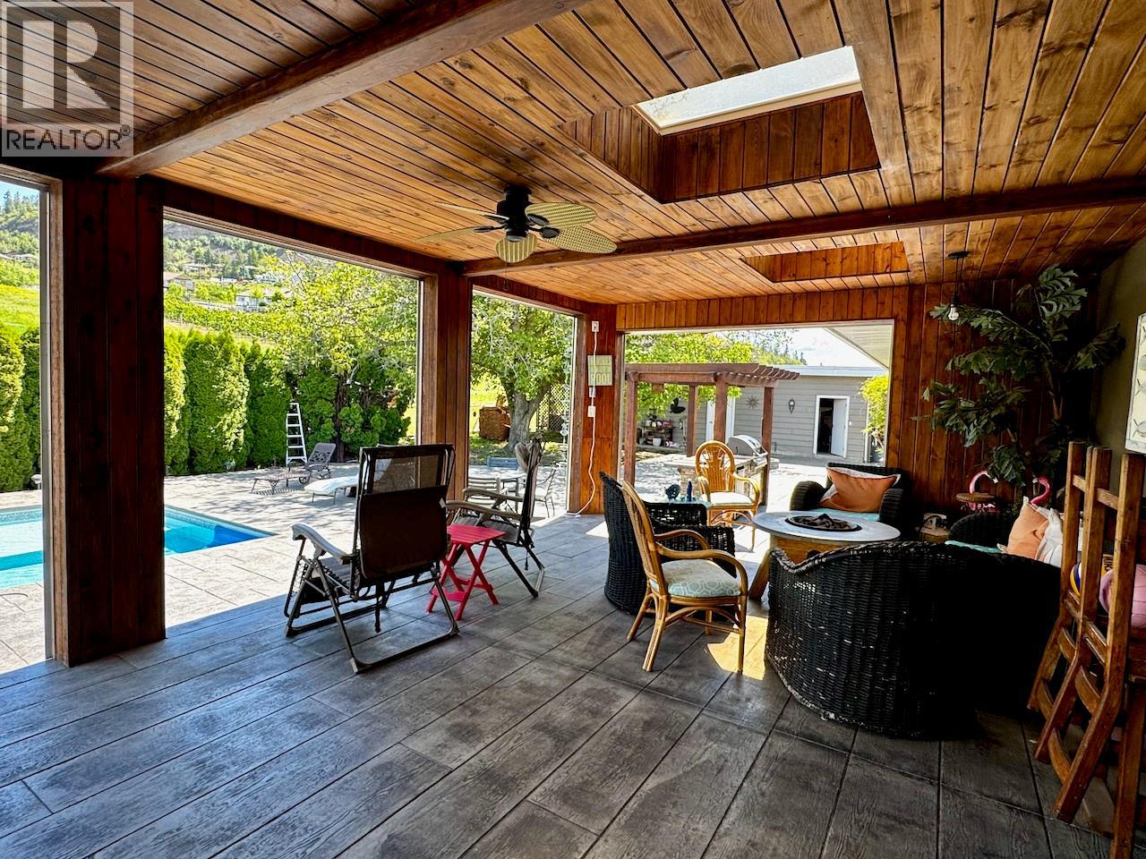 371 Valley Road Unit# 1-3, Kelowna