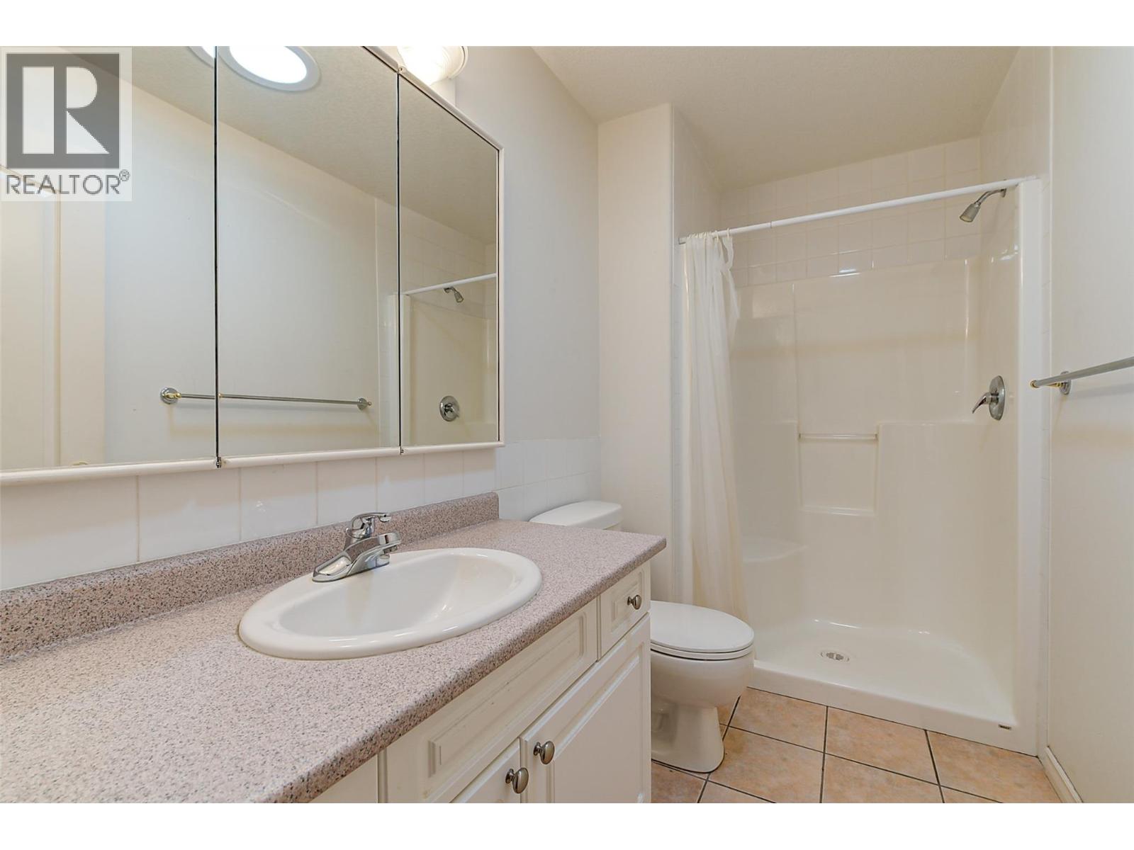 371 Valley Road Unit# 1-3, Kelowna