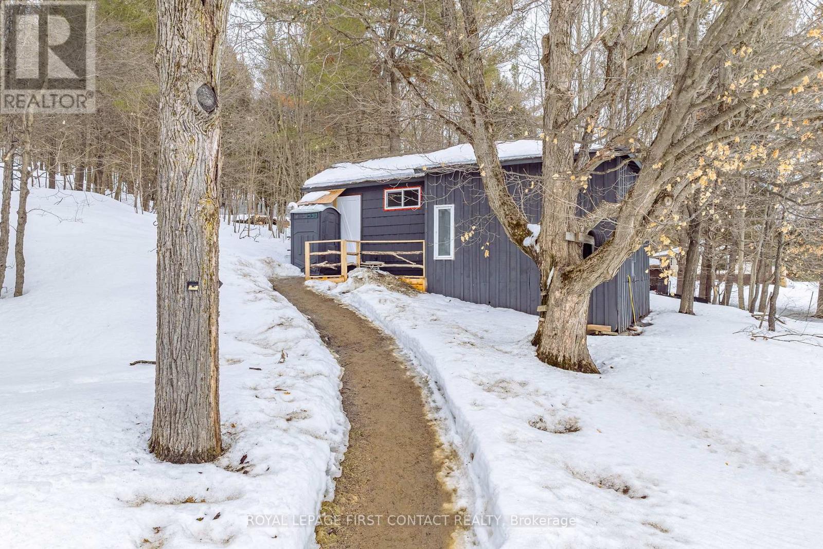 1073 CEDAR BEACH ROAD - 32