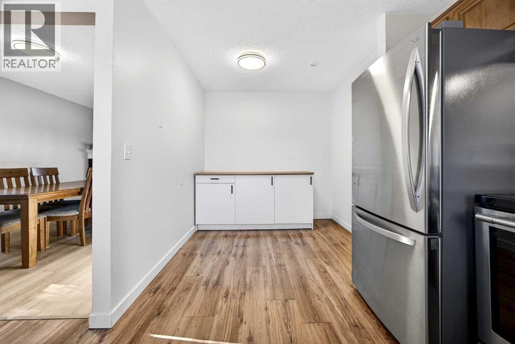 
          208 Silver Valley Rise Northwest
            <br/>
            <span>Calgary</span>
            , 
            <span>AB</span>
             <span>T3B4B2</span>
         - Photo 13