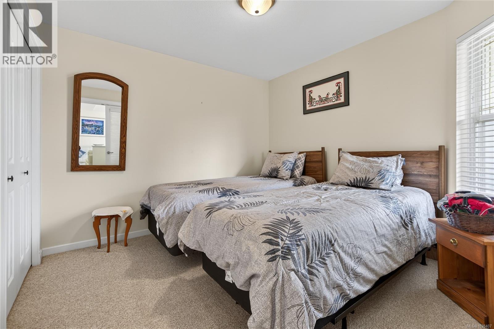 #119 2077 ST. ANDREWS WAY - 12