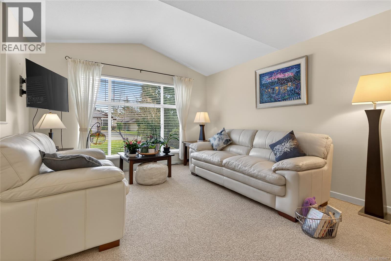 #119 2077 ST. ANDREWS WAY - 27