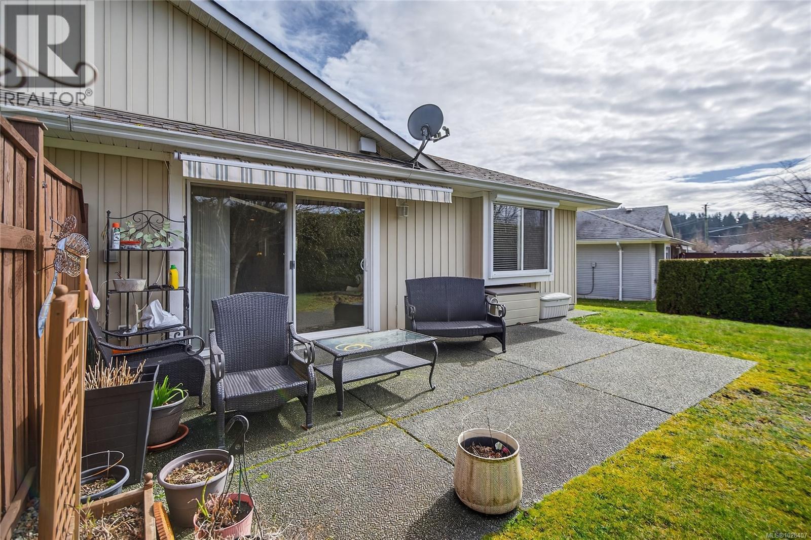 #119 2077 ST. ANDREWS WAY - 5