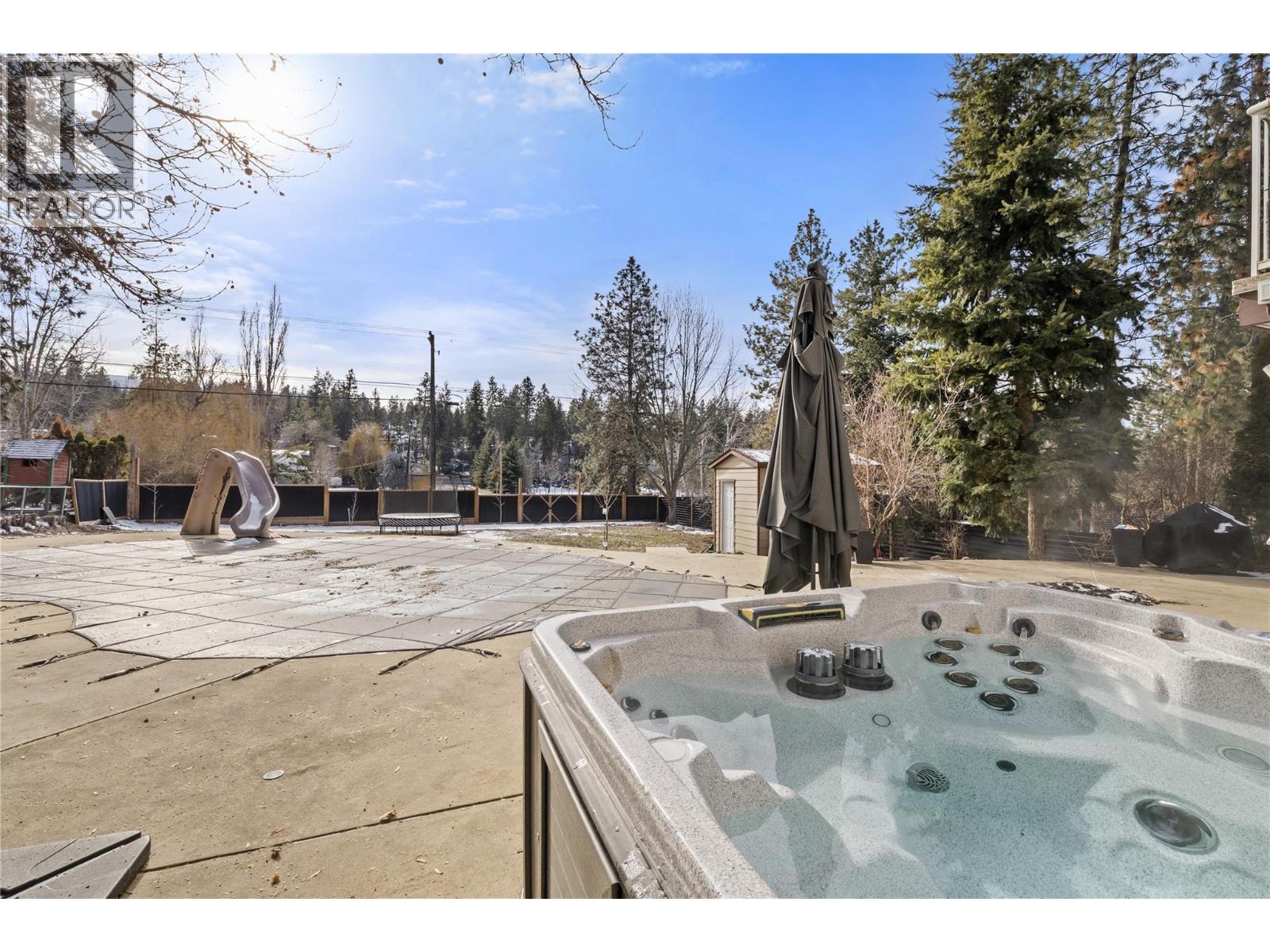 3947 Lakevale Place, Kelowna