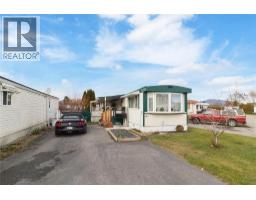 141 3745 Lakeshore Road, Kelowna