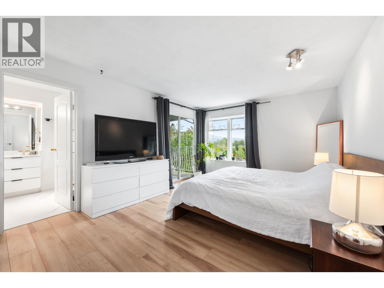 1128 FRASERVIEW STREET, Port Coquitlam
