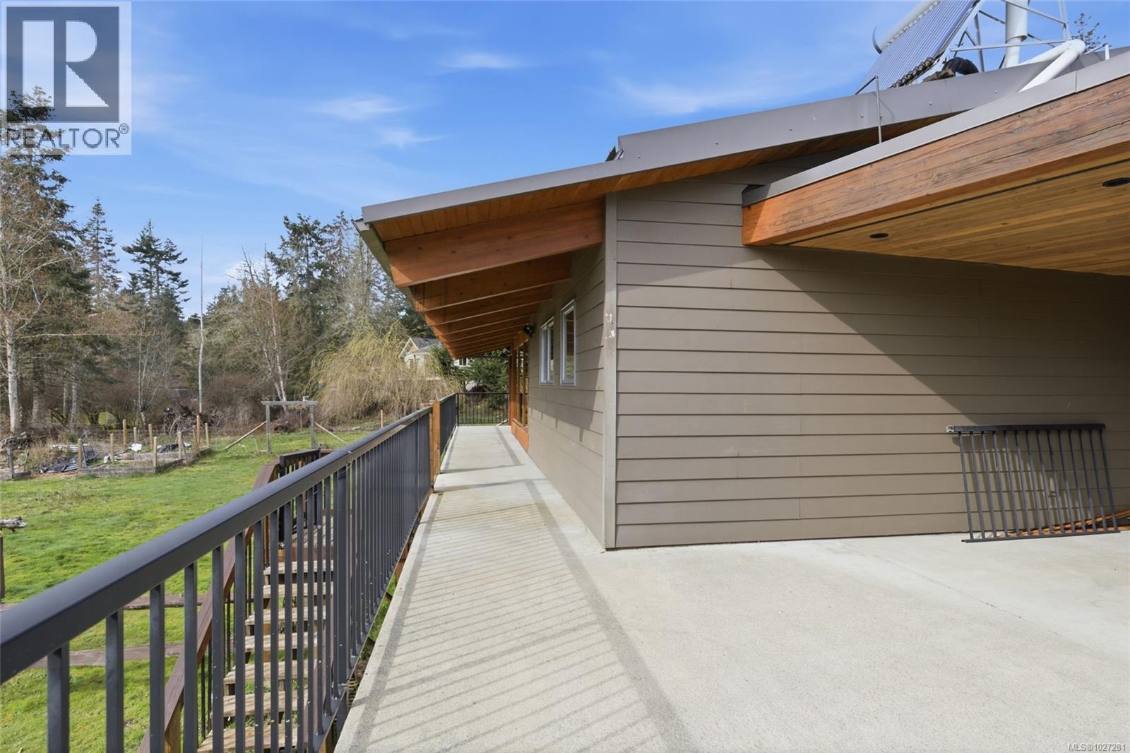 1425 BENZON CRES - 29