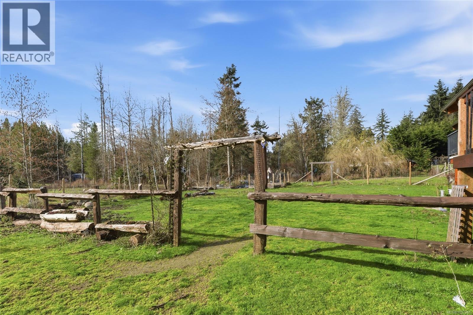 1425 BENZON CRES - 8