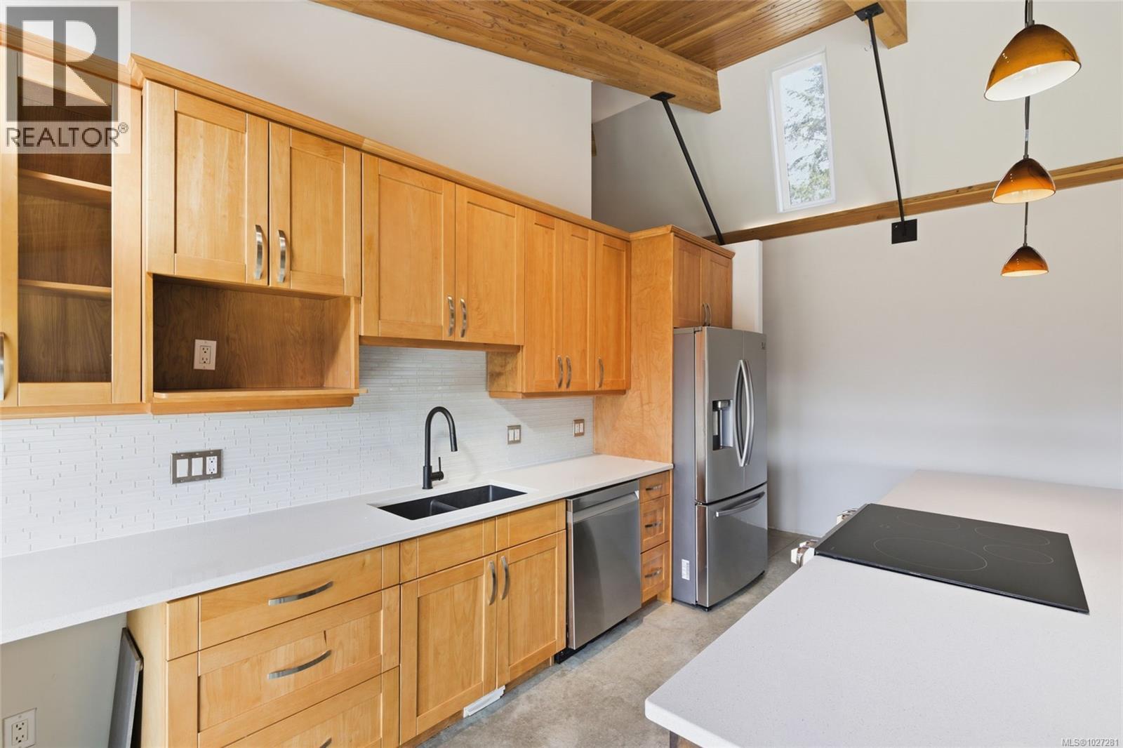 1425 BENZON CRES - 52