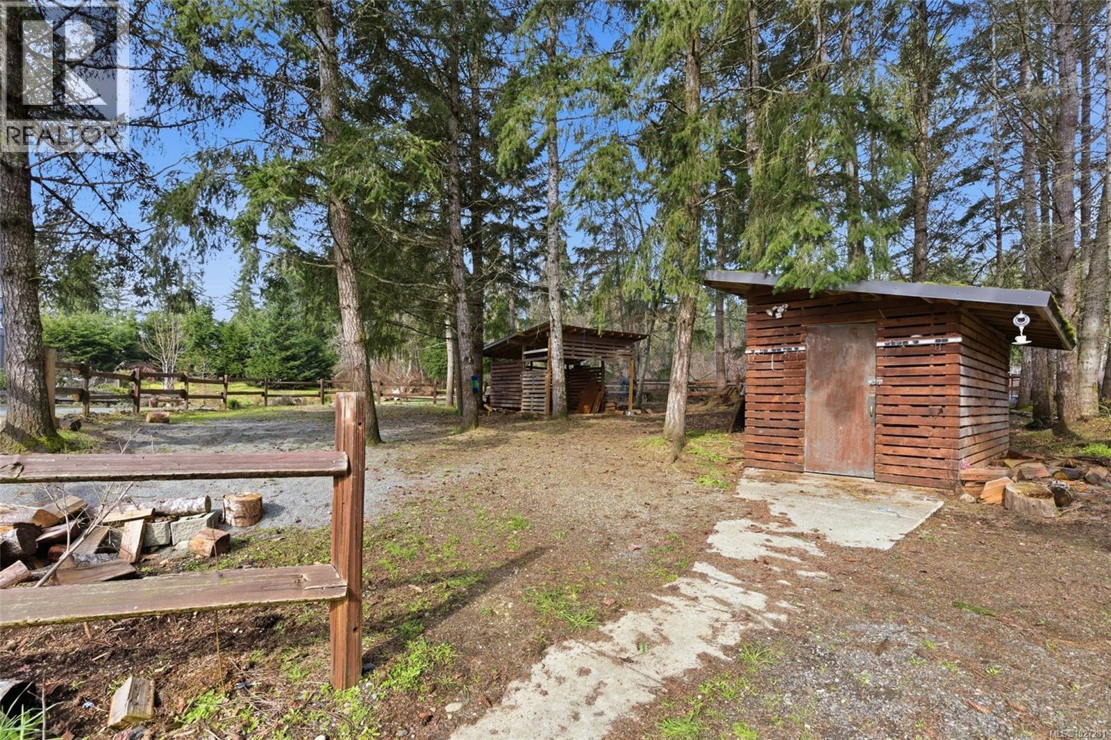 1425 BENZON CRES - 68