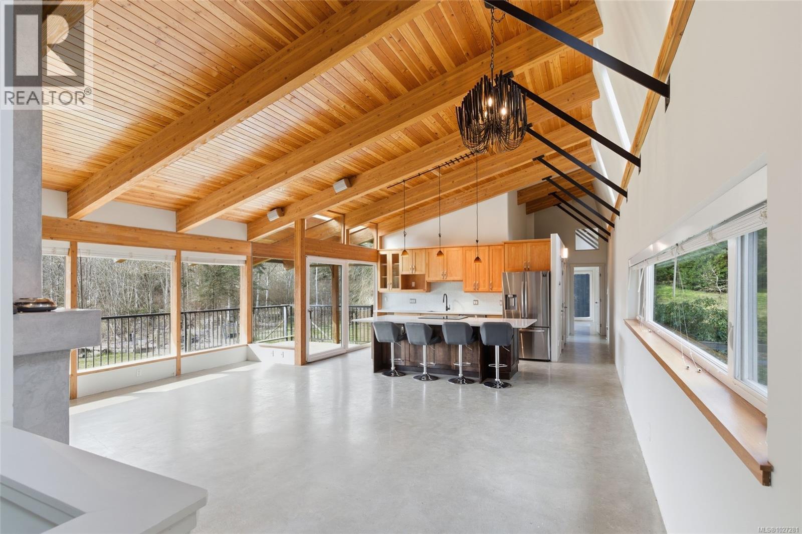 1425 BENZON CRES - 58