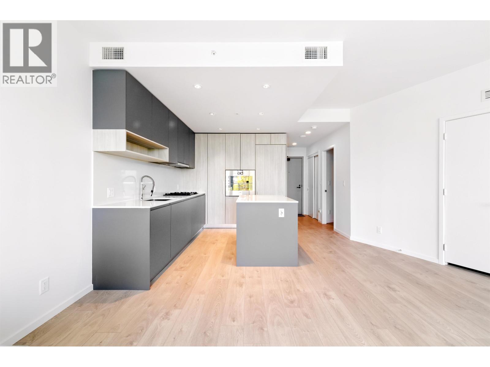 #422-6808 MINORU Boulevard, Richmond