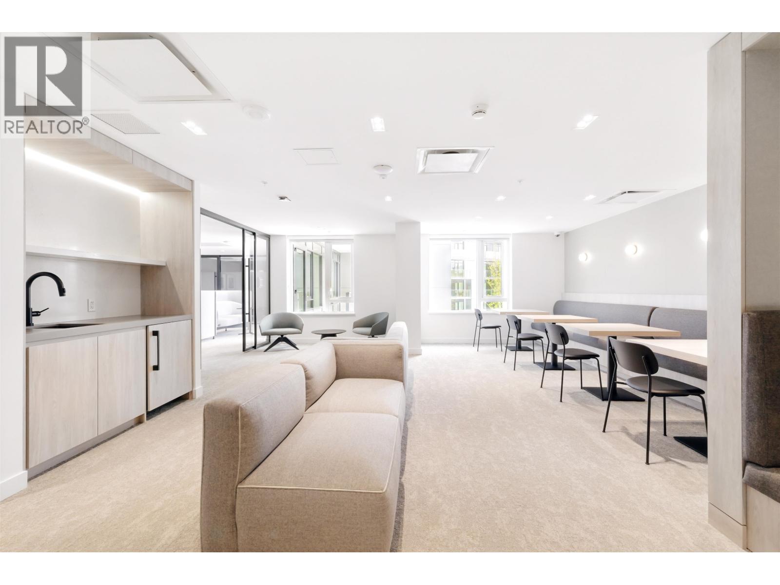 #422-6808 MINORU Boulevard, Richmond