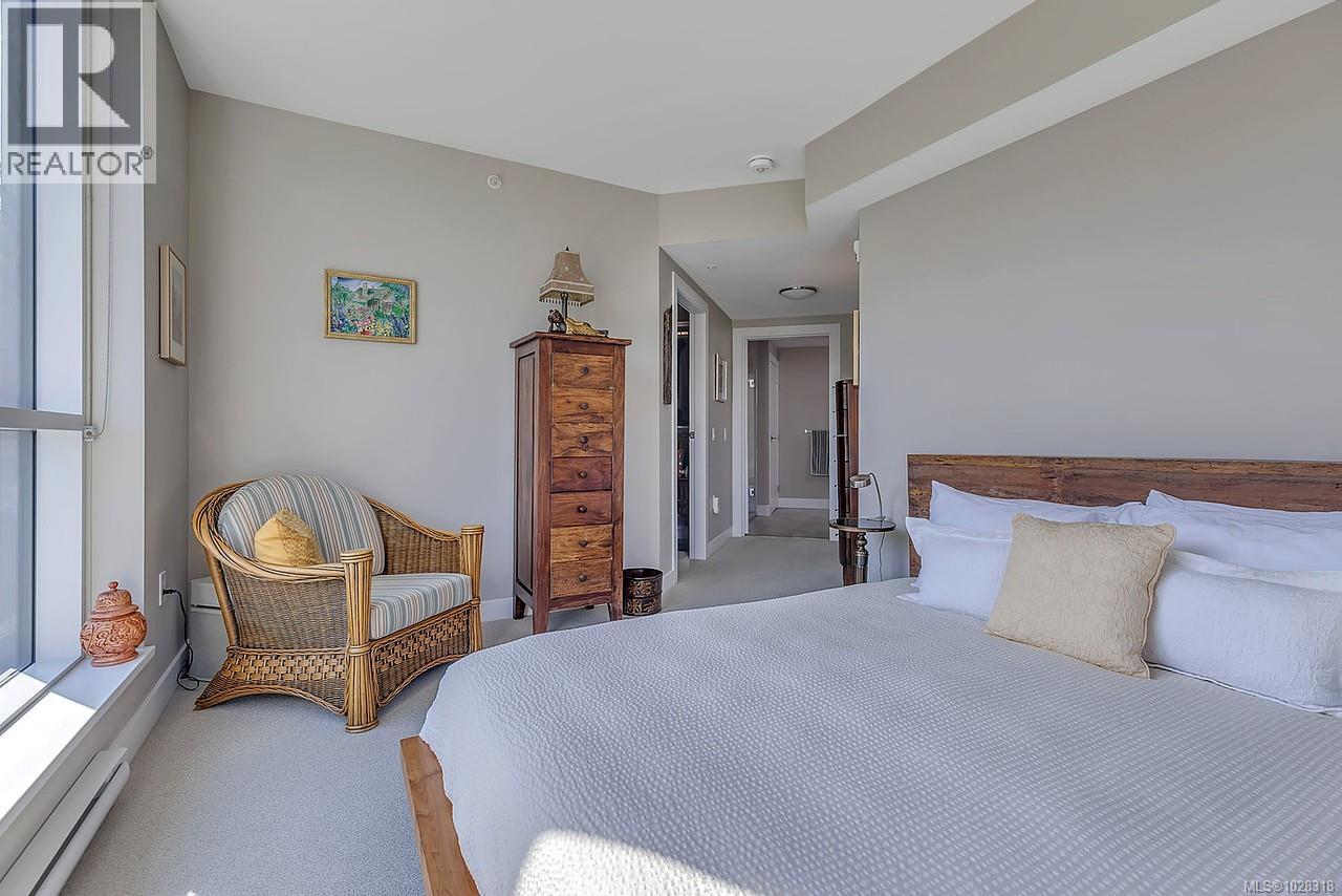 506 3529 Dolphin Dr, Nanoose Bay