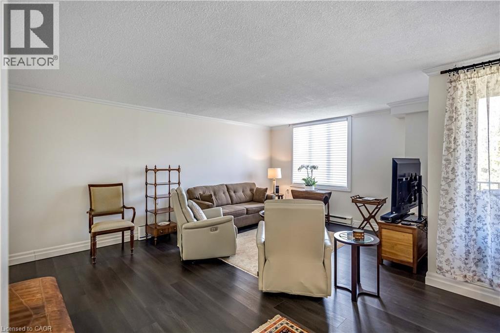#308 150 WILSON Street W - 19