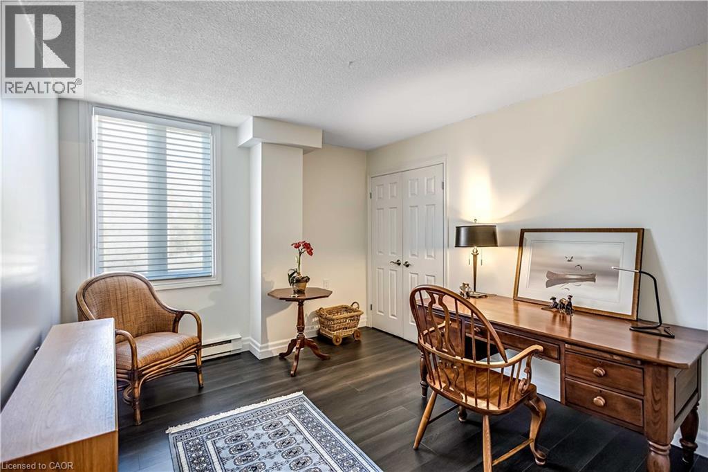 #308 150 WILSON Street W - 32