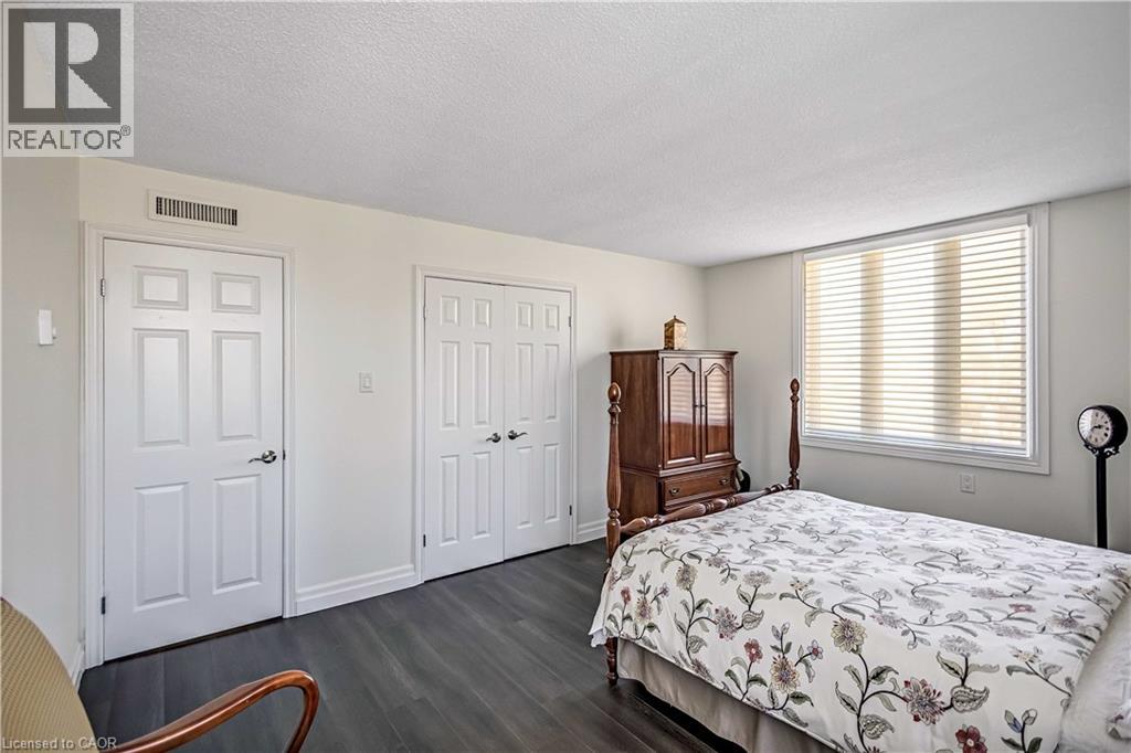#308 150 WILSON Street W - 31