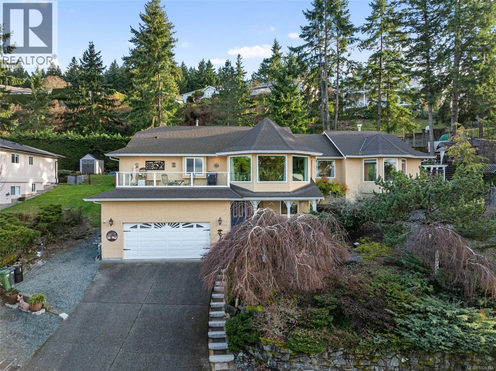 6092 Chippewa Rd, Duncan