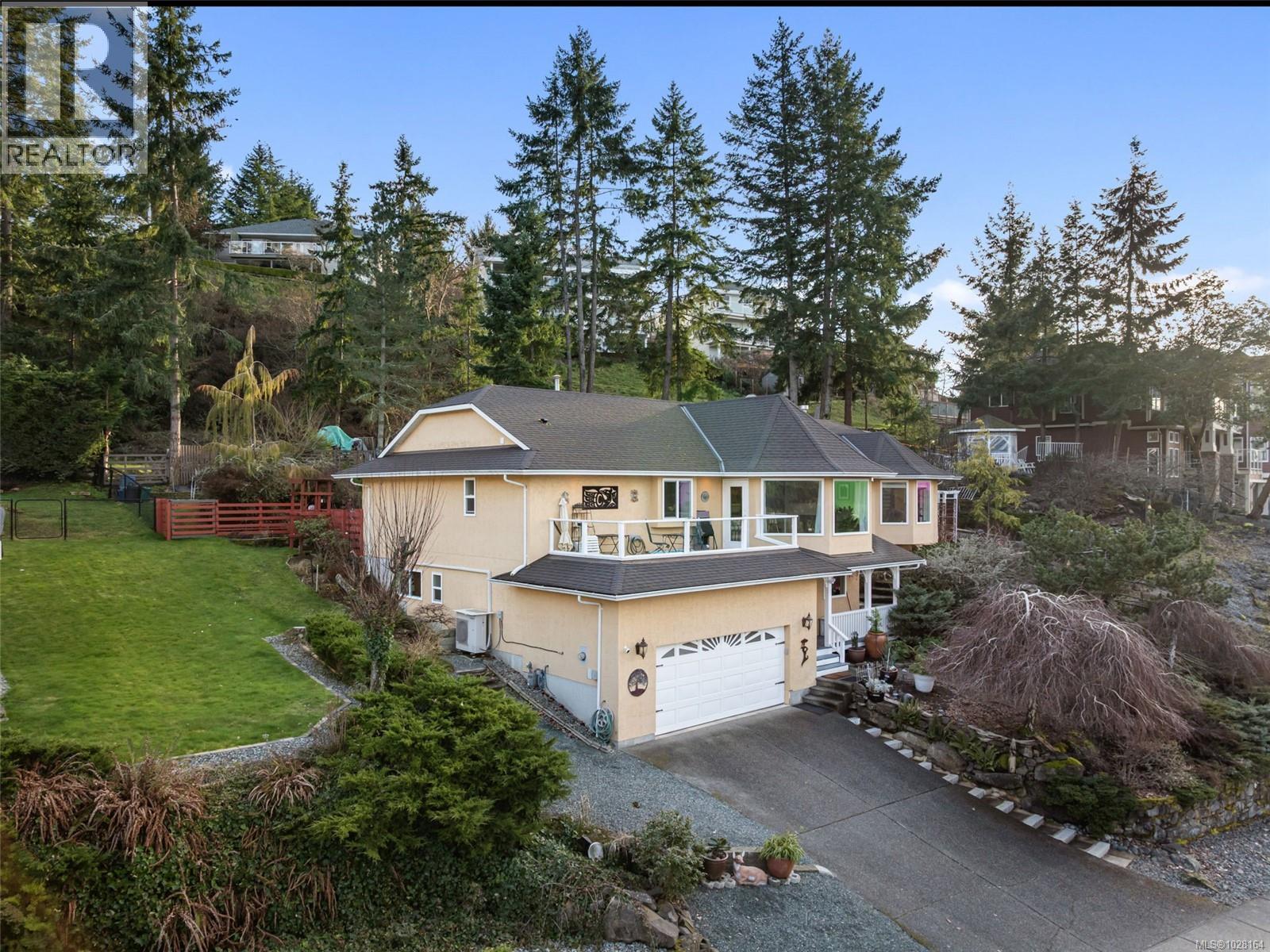 6092 Chippewa Rd, Duncan