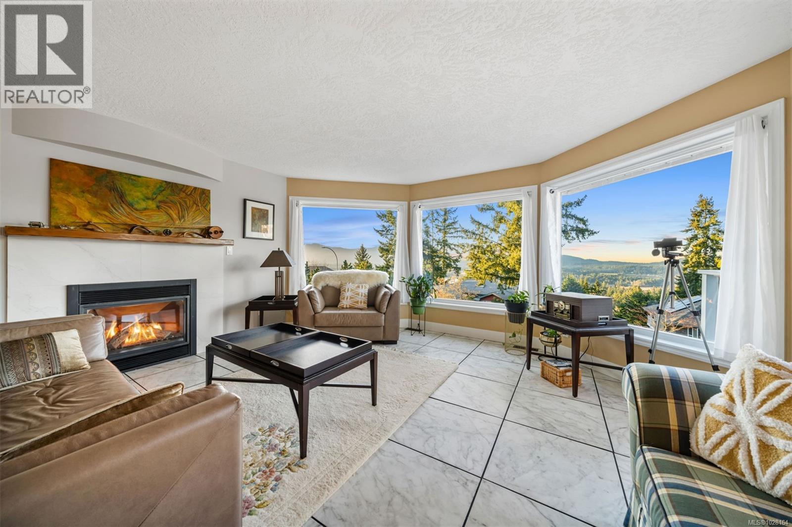 6092 Chippewa Rd, Duncan