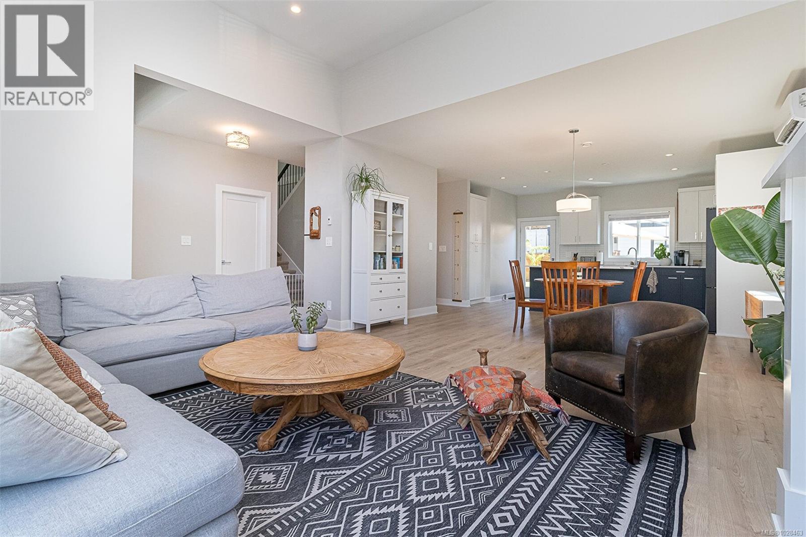  1298 Centauri Drive, Langford