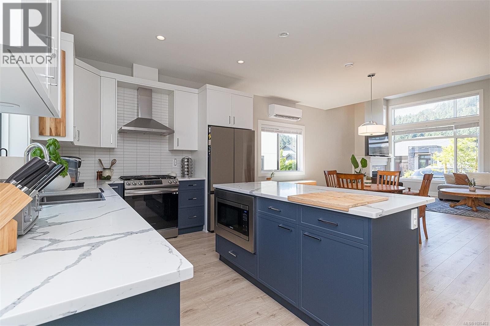  1298 Centauri Drive, Langford