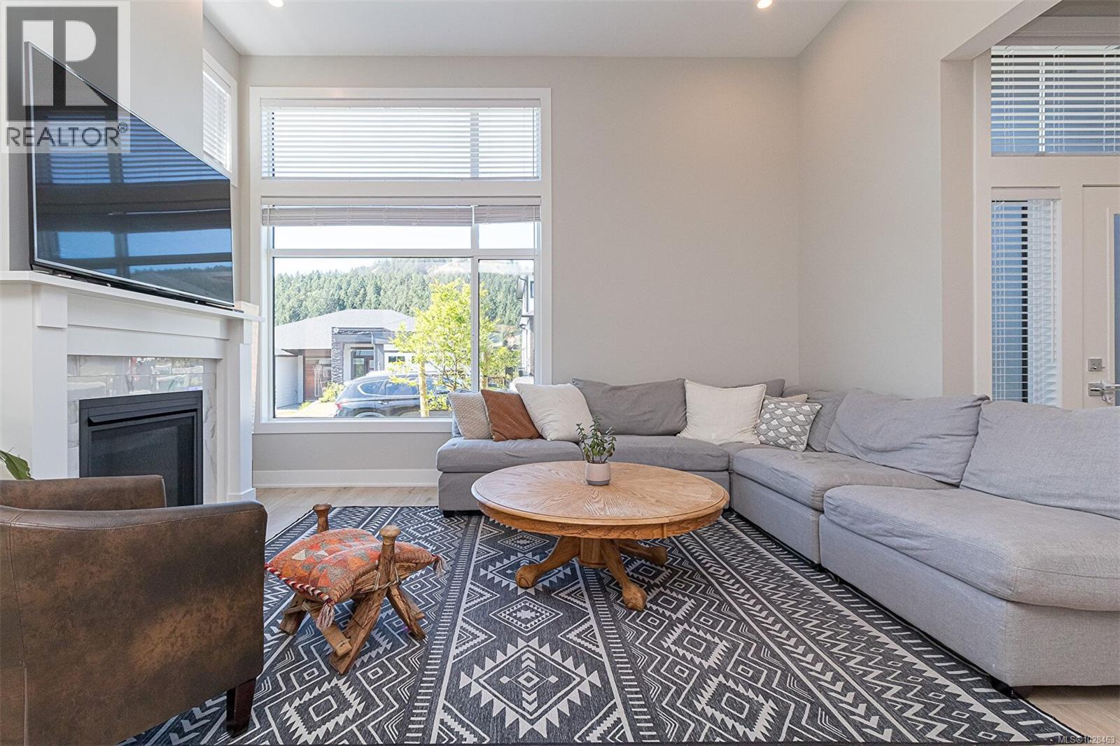  1298 Centauri Drive, Langford