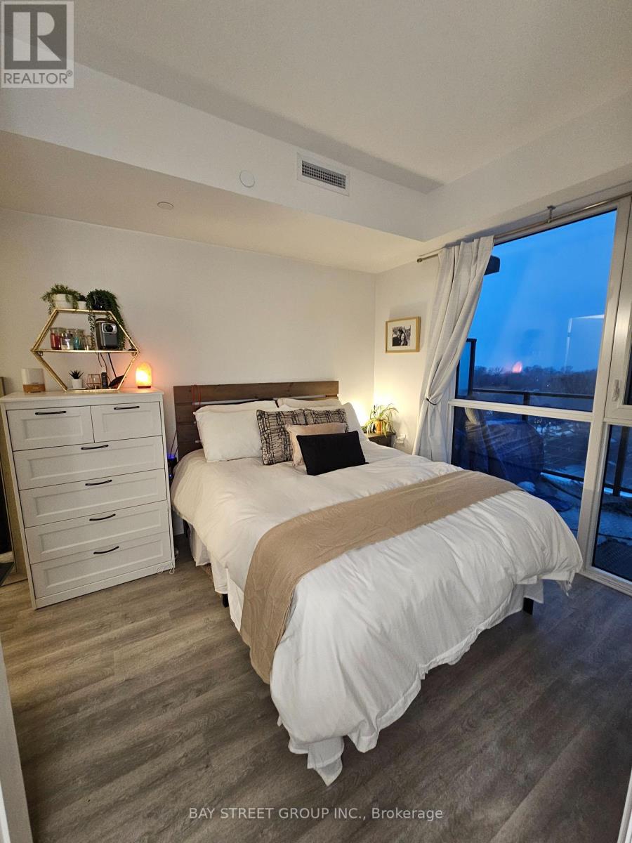 #801 2369 DANFORTH AVENUE - 12