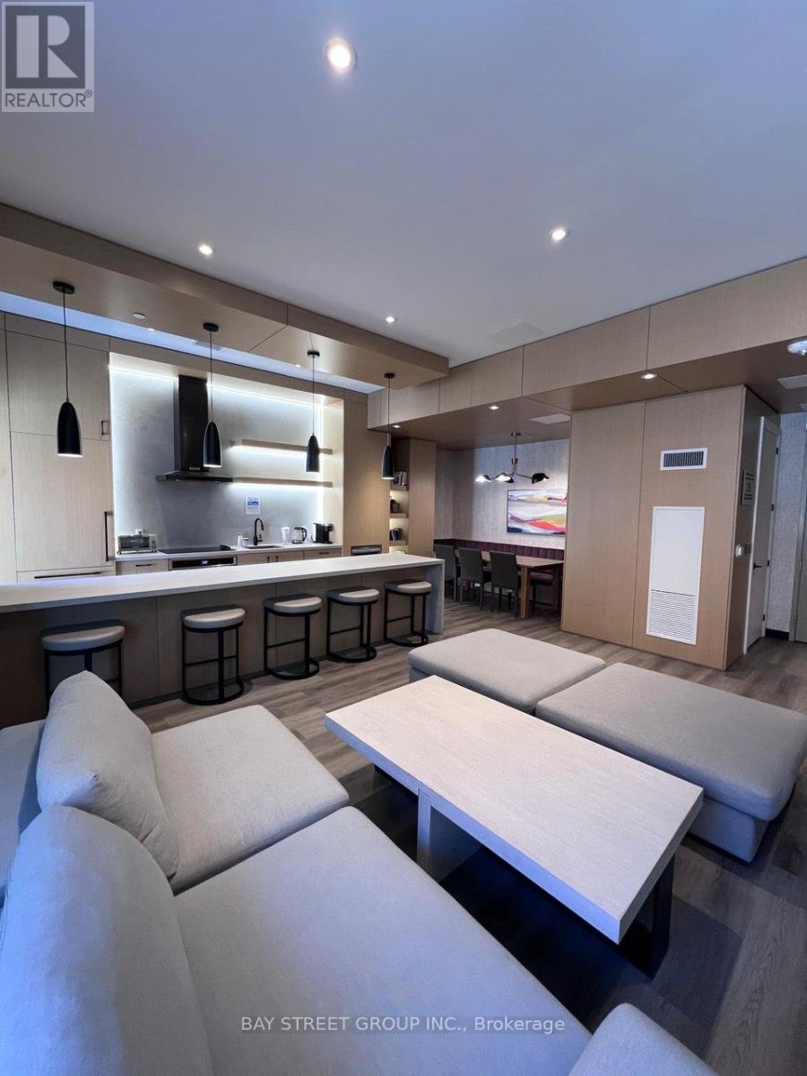 #801 2369 DANFORTH AVENUE - 17
