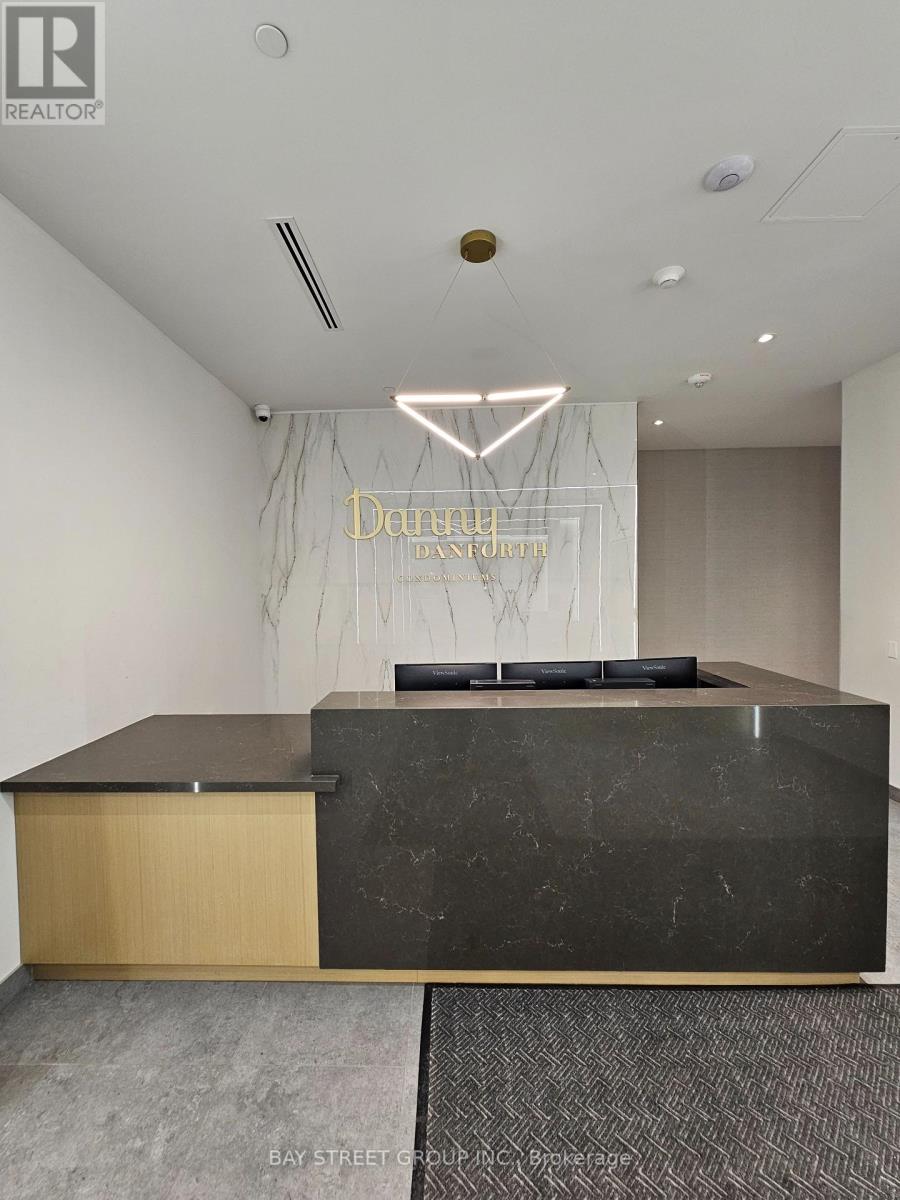 #801 2369 DANFORTH AVENUE - 4
