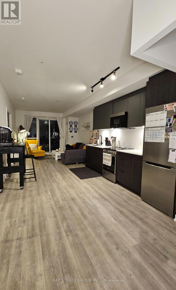 #801 2369 DANFORTH AVENUE - 9