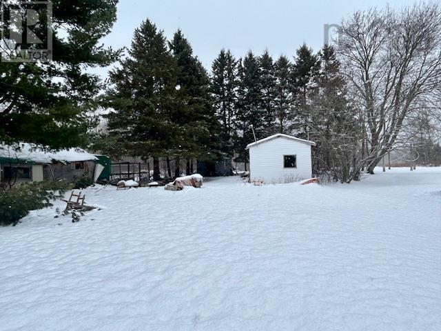 Property 4 of 9 of 1418 Drummond Road