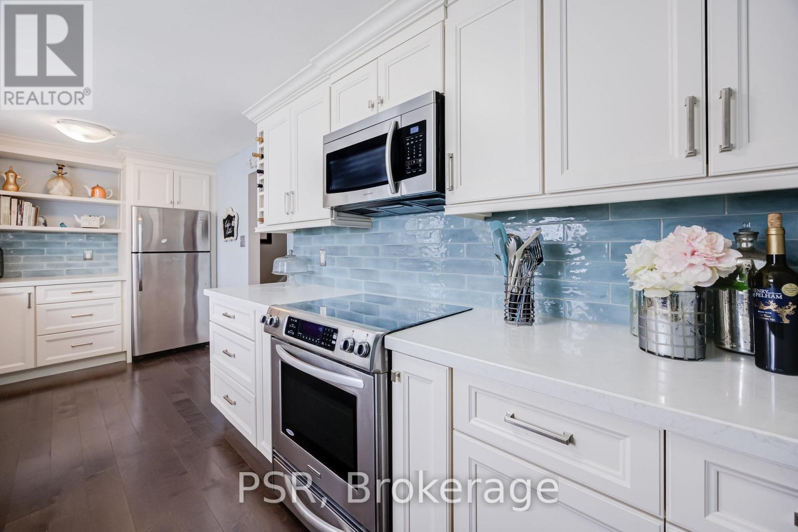 #22 50 VERNE CRESCENT - 18
