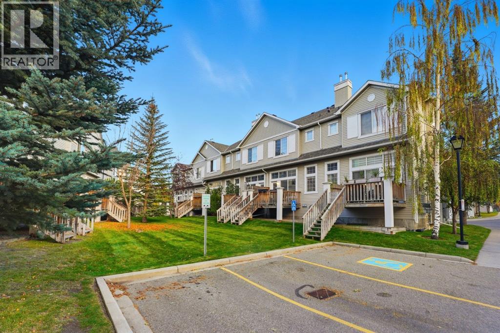 Single Family House 4 Level for Sale in  copperfield Court SE Copperfield Calgary 