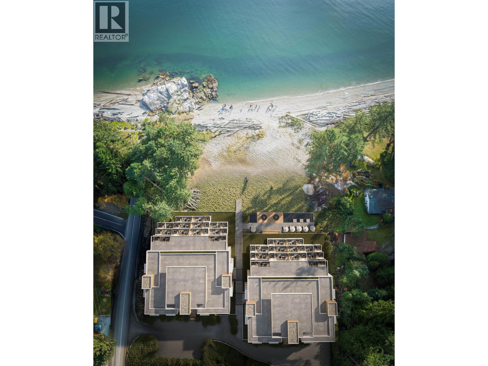 5845 SUNSHINE COAST HIGHWAY, Sechelt