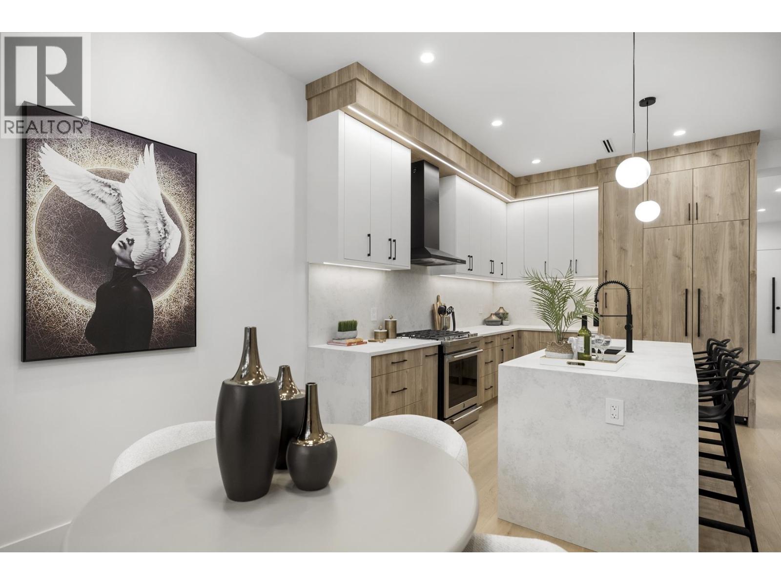 5668 10A Avenue, Delta