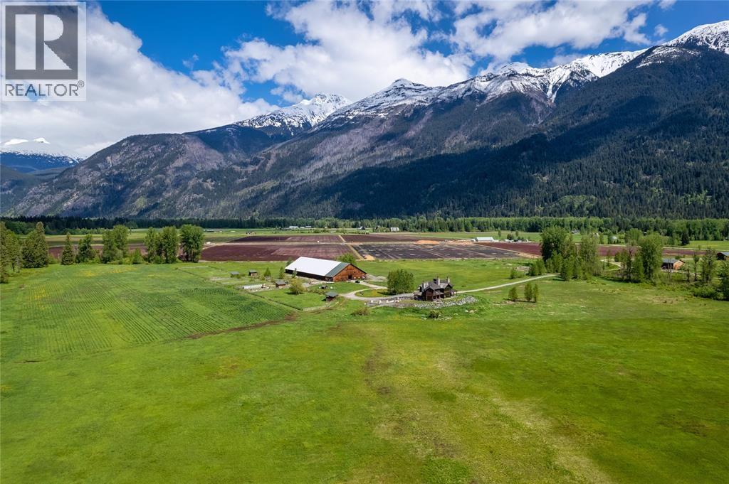 9115 PEMBERTON MEADOWS ROAD, Pemberton