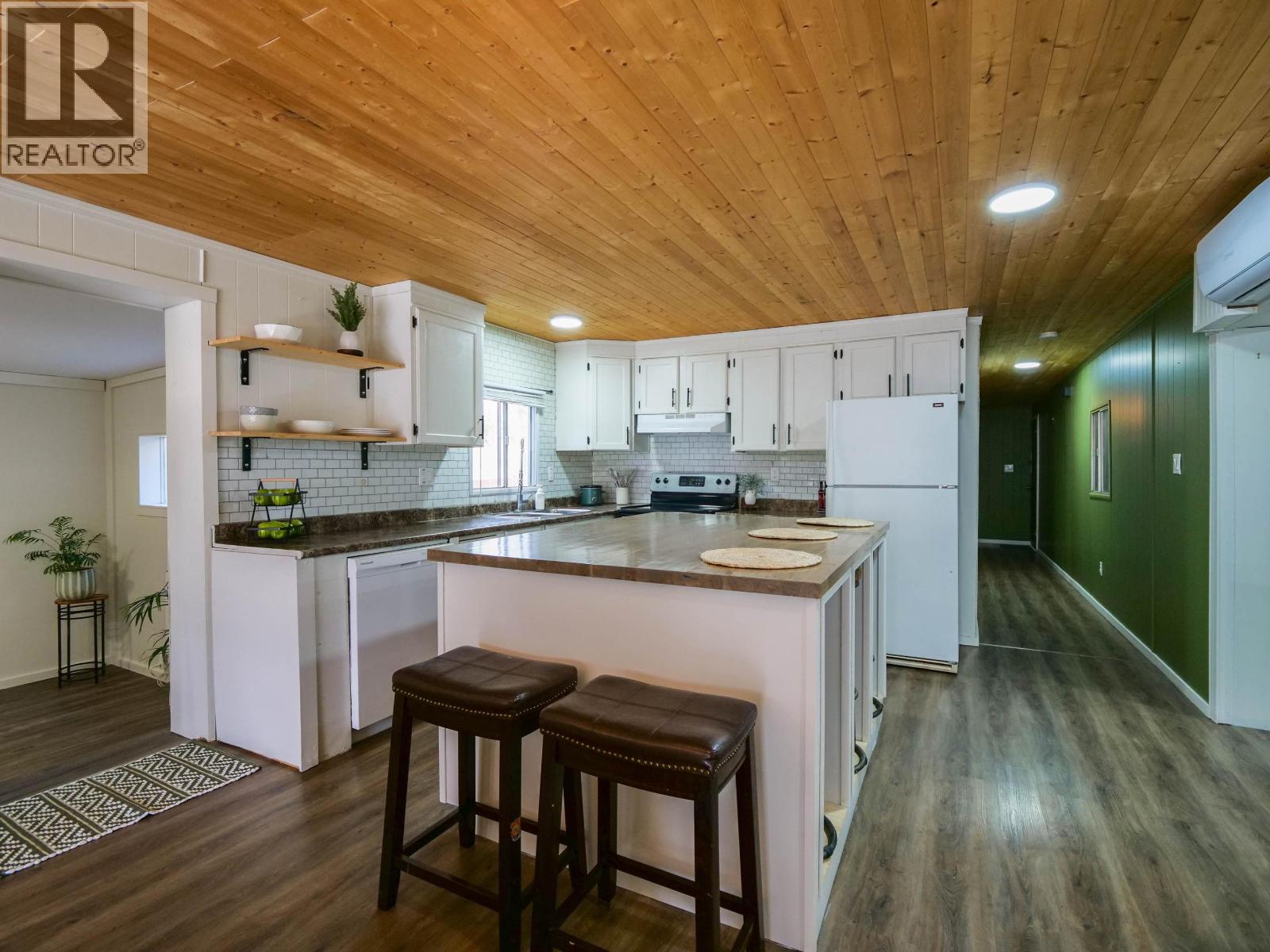 3079 RED BLUFF ROAD, Quesnel