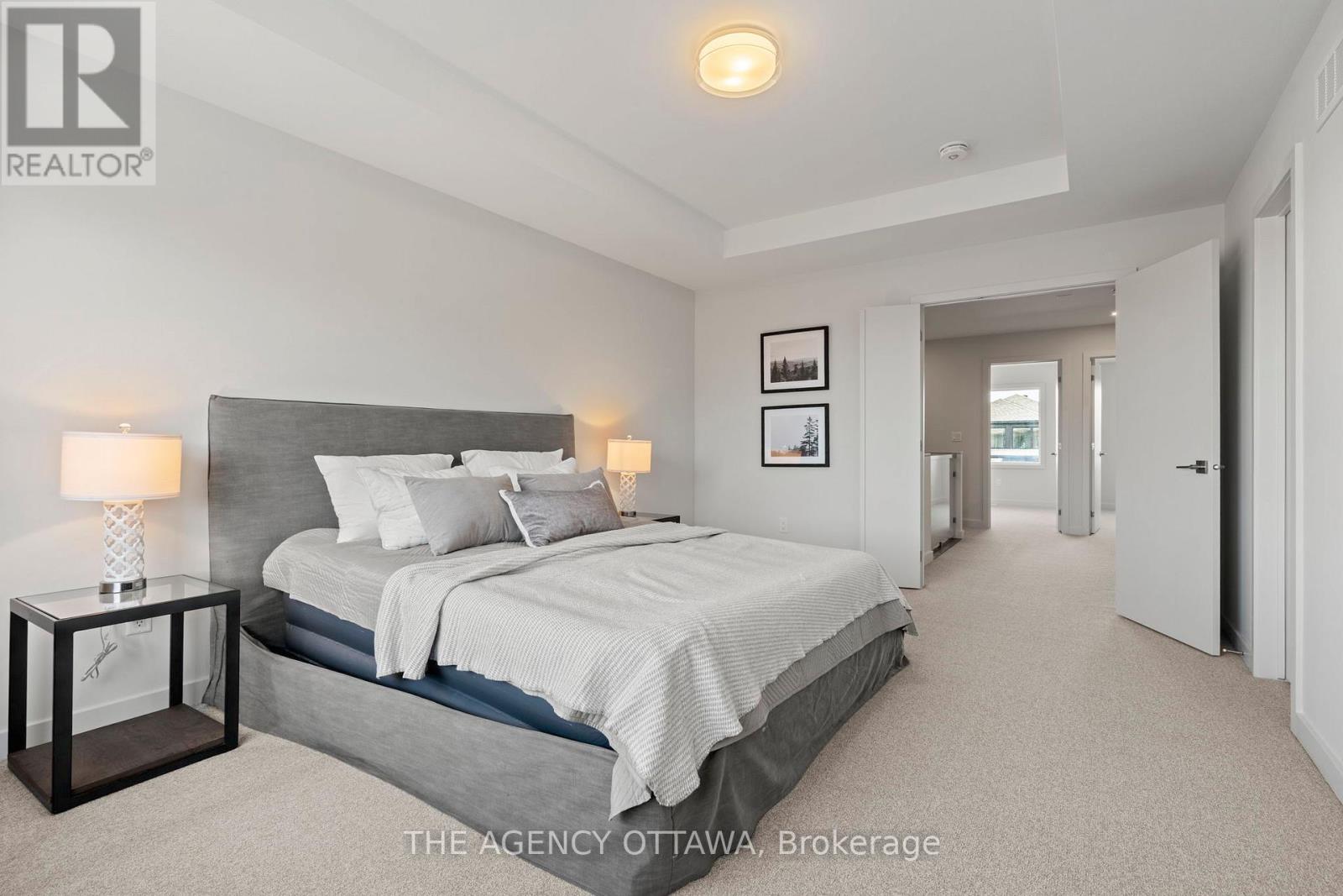 267 APRICOT STREET - 21