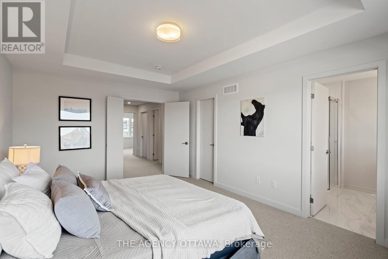 267 APRICOT STREET - 22