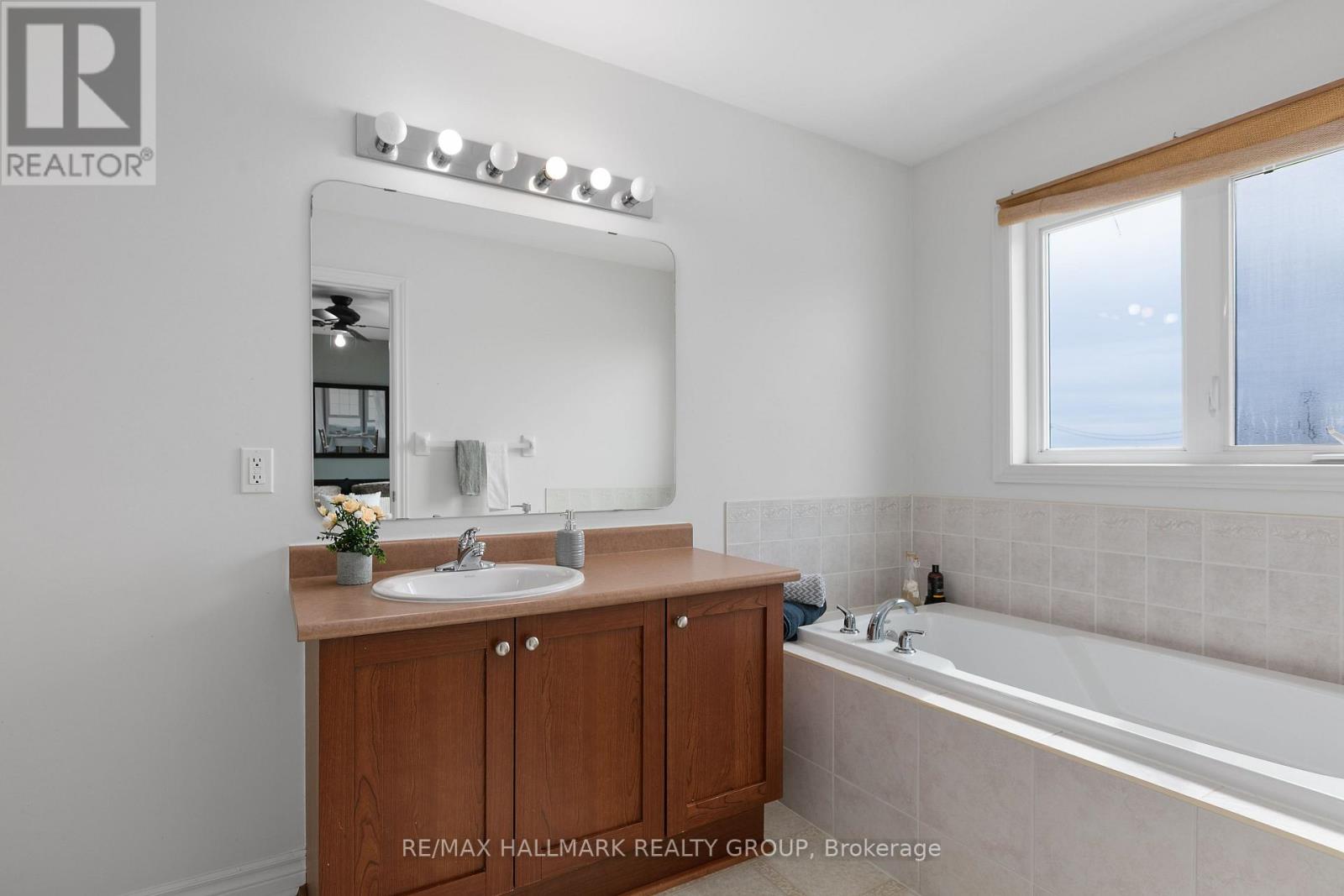 4120 KELLY FARM DRIVE, Ottawa, Ontario