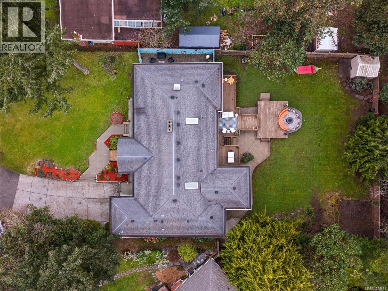 2881 PHYLLIS ST - Image 3