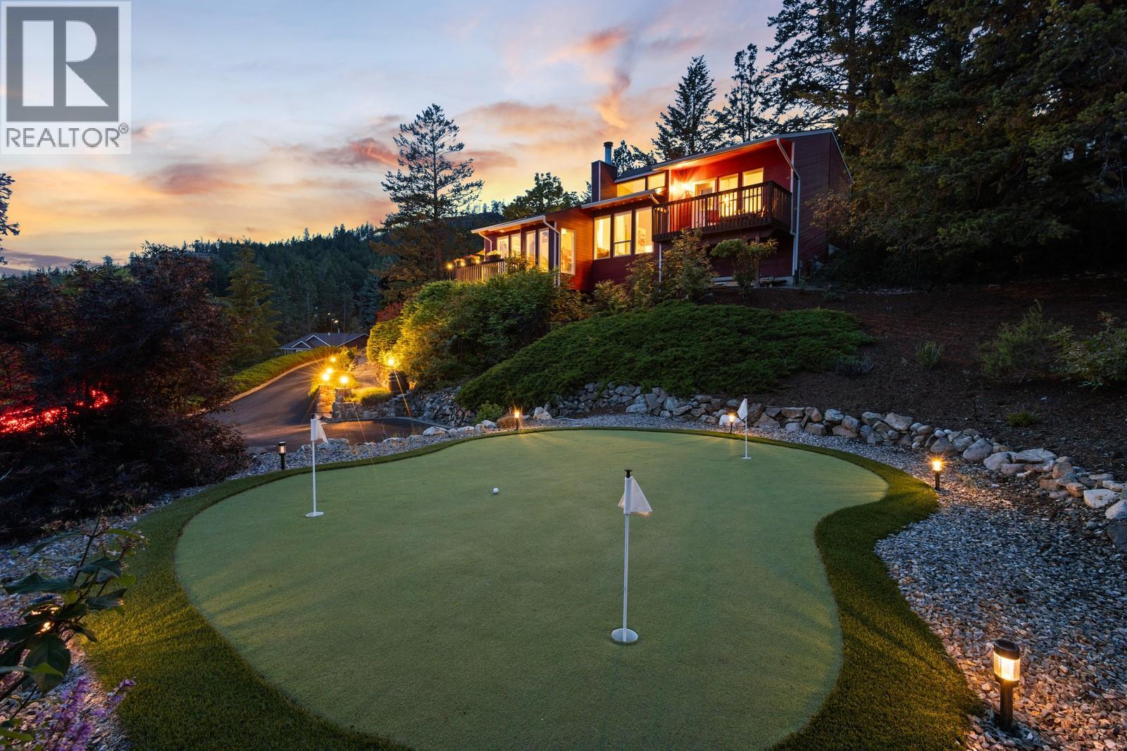 1532 Klein Road, West Kelowna