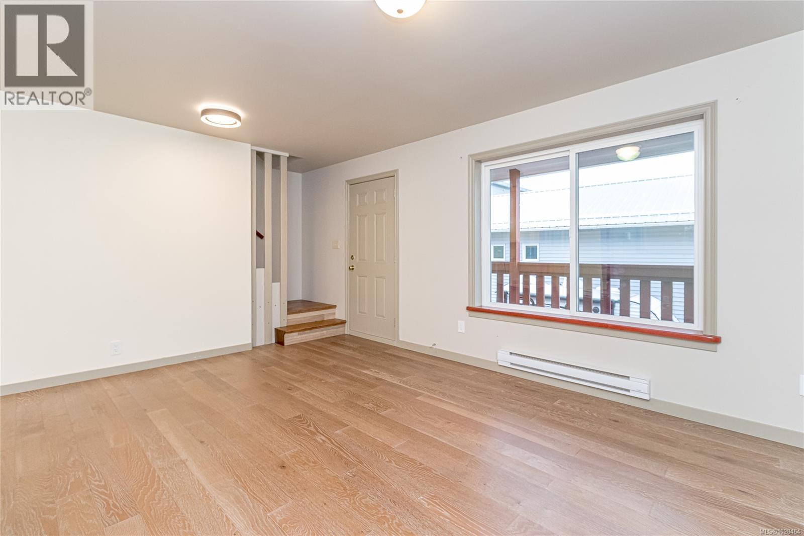84 Lakeview Ave - 50