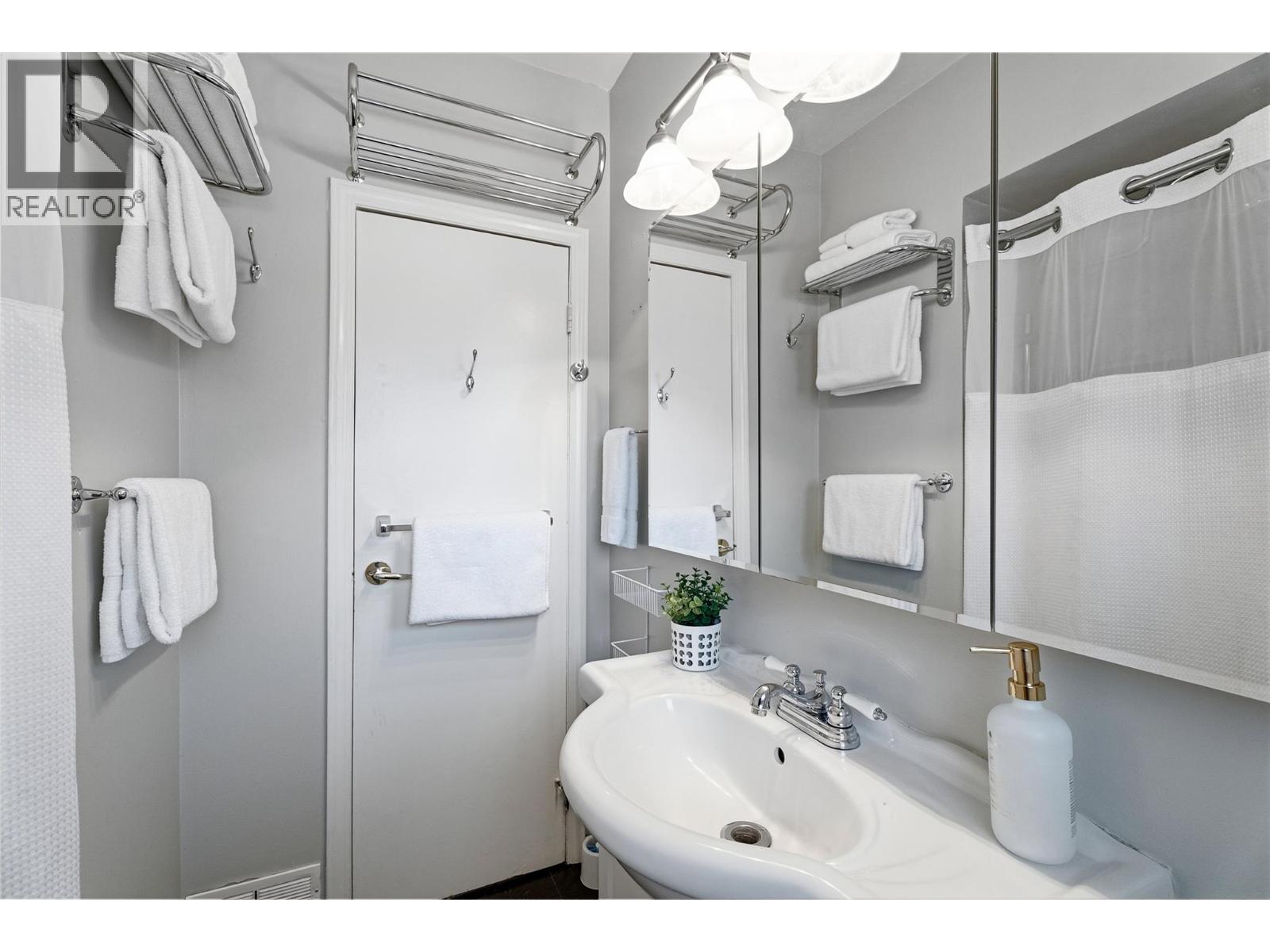 1496 Tranquille Road, Kamloops