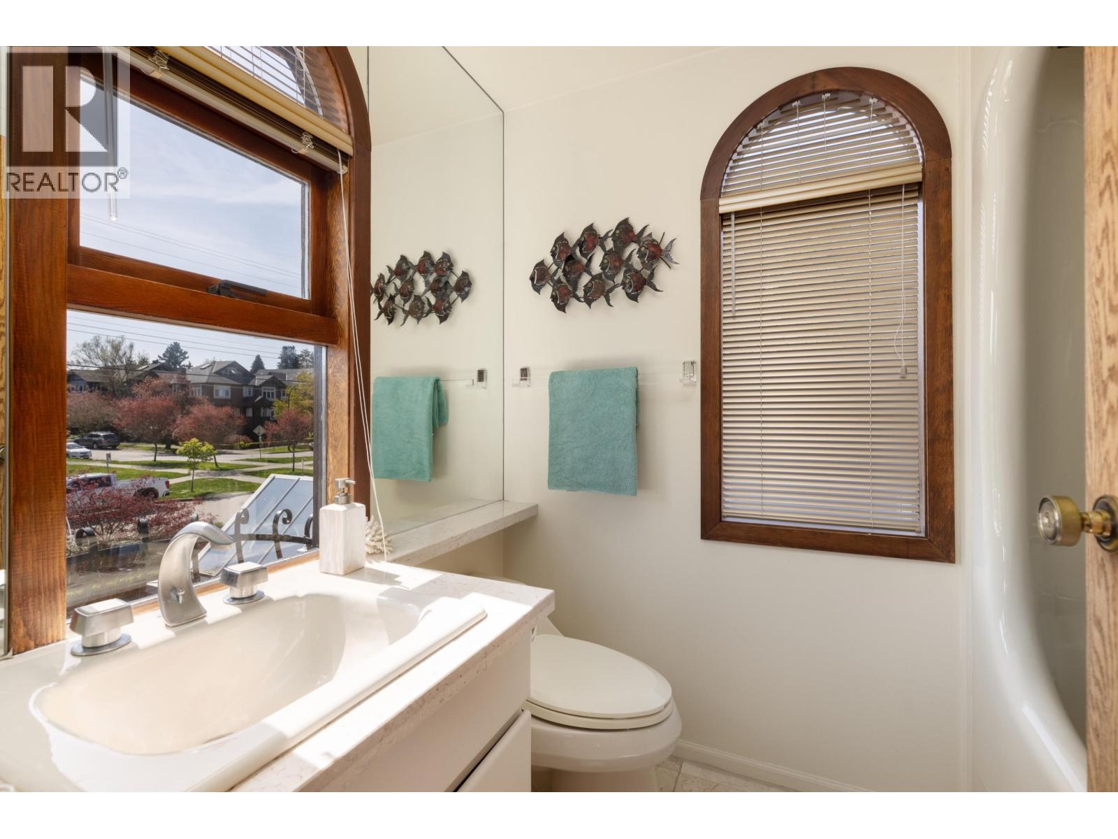 3167 POINT GREY ROAD, Vancouver